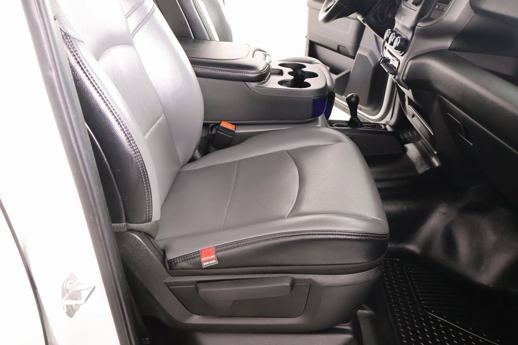 Used 2024 RAM 3500 Tradesman image 12