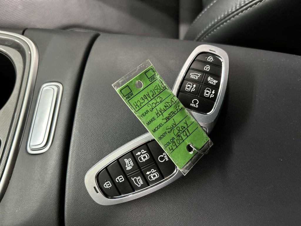 Used 2023 Hyundai Santa Fe Calligraphy AWD/4WD image 12