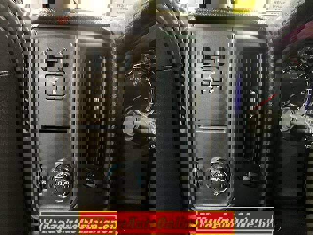 Used 2016 Chevrolet Silverado 1500 Custom w/ Rally 1 Edition AWD/4WD image 22