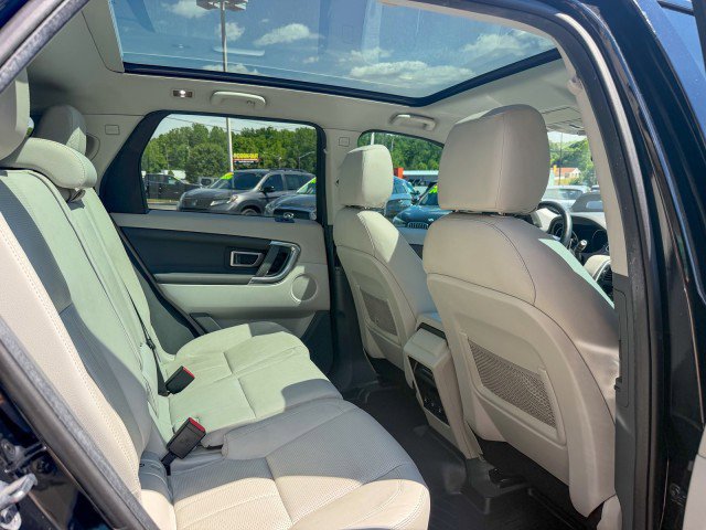 Used 2016 Land Rover Discovery Sport HSE AWD/4WD image 16