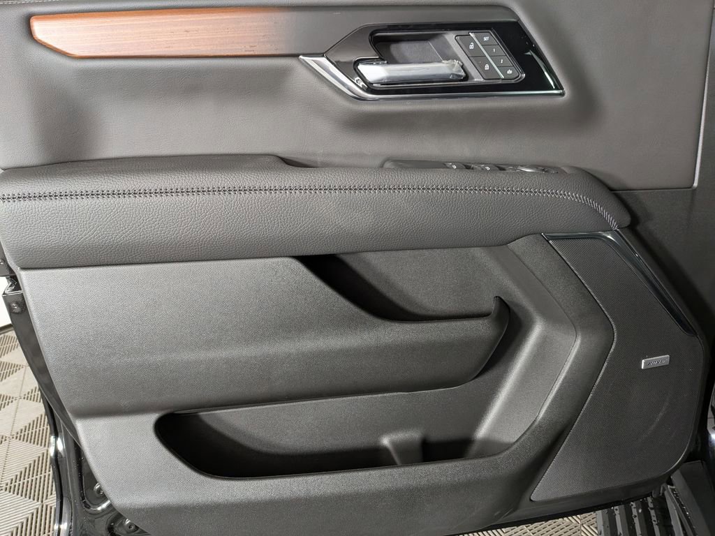 New 2026 GMC Yukon XL Denali w/ Sun & Power Step Package image 15