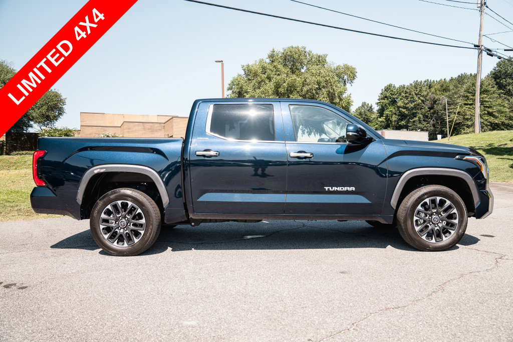Used 2024 Toyota Tundra Limited AWD/4WD image 9