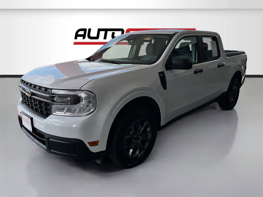 Used 2022 Ford Maverick XLT w/ Equipment Group 300A Standard image 3