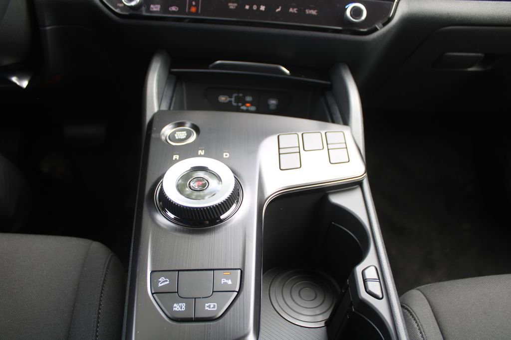 New 2026 Kia Sportage LX FWD image 34