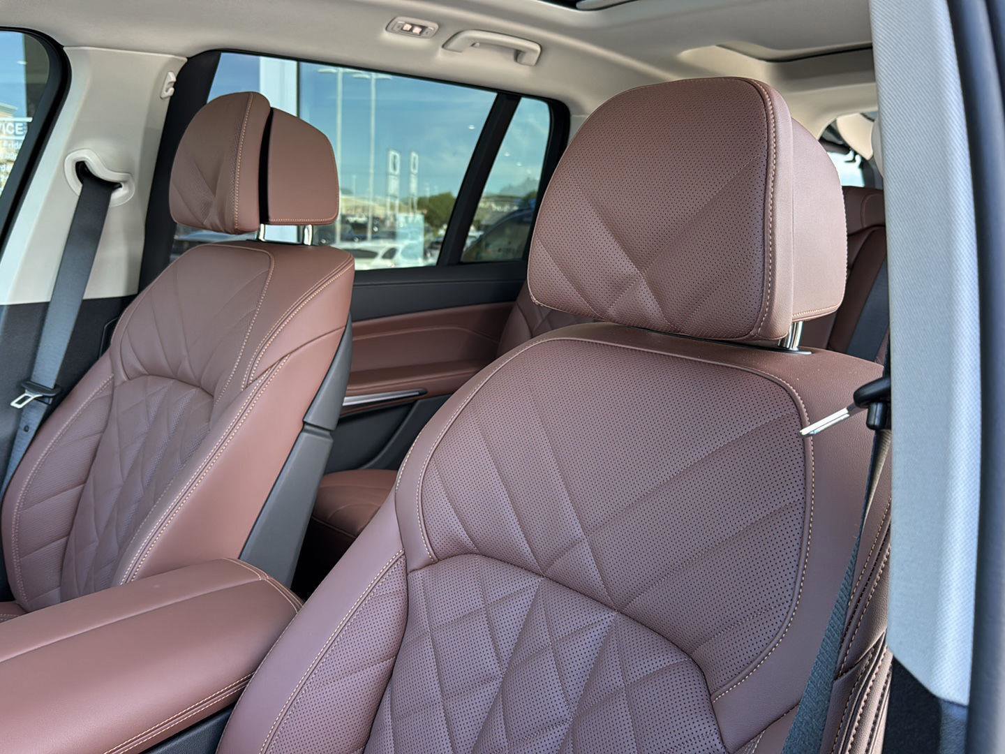 New 2026 BMW X7 xDrive40i image 26