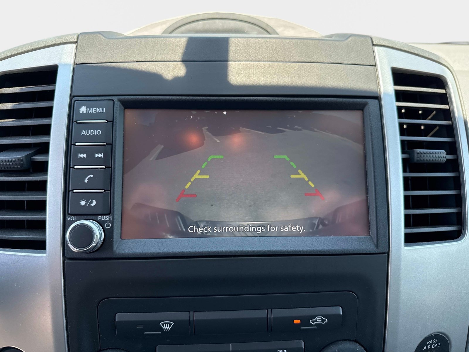 Used 2020 Nissan Frontier SV RWD image 25