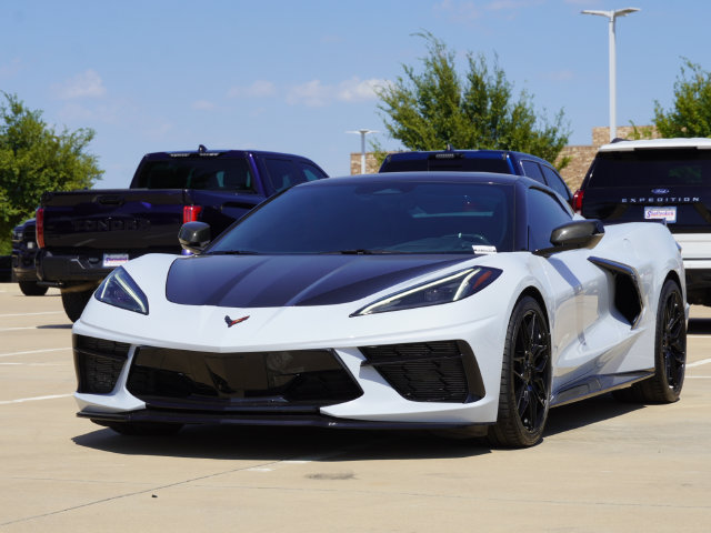 Used 2024 Chevrolet Corvette Stingray Convertible w/ 1LT RWD image 2