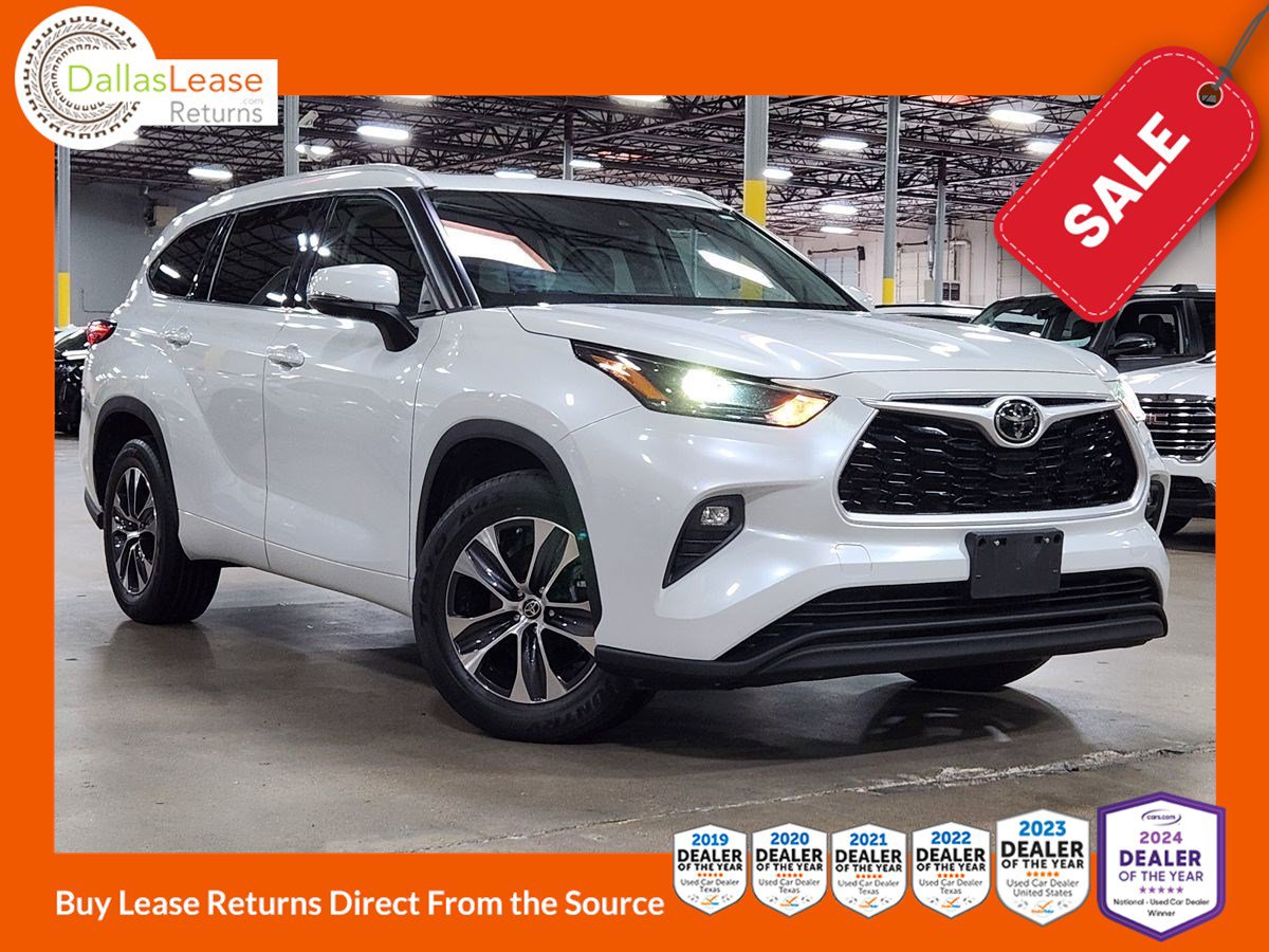 Used 2022 Toyota Highlander XLE FWD video 1