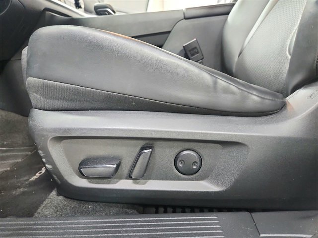 Used 2024 Nissan Rogue SV w/ SV Premium Package image 20