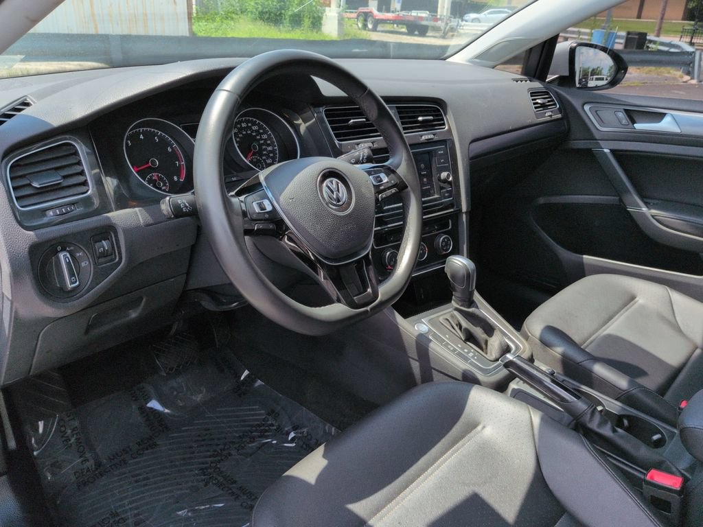 Used 2020 Volkswagen Golf 4-Door FWD image 35