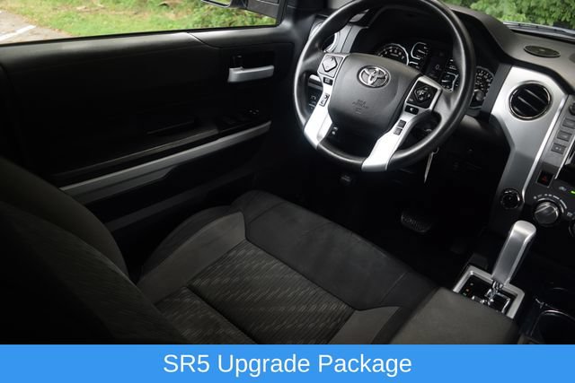 Used 2019 Toyota Tundra SR5 w/ SR5 Upgrade Package AWD/4WD image 2