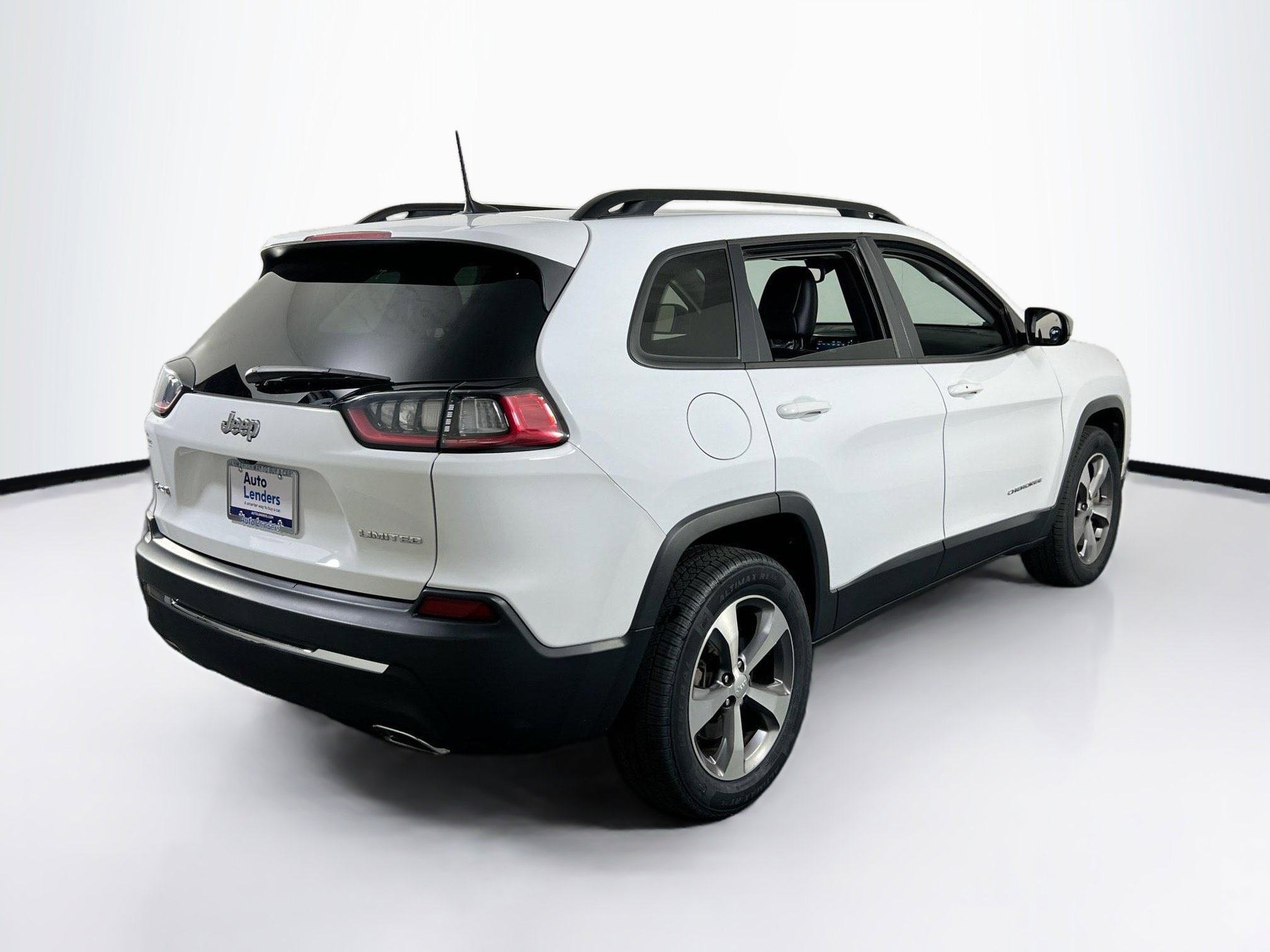 Used 2022 Jeep Cherokee Limited AWD/4WD image 5