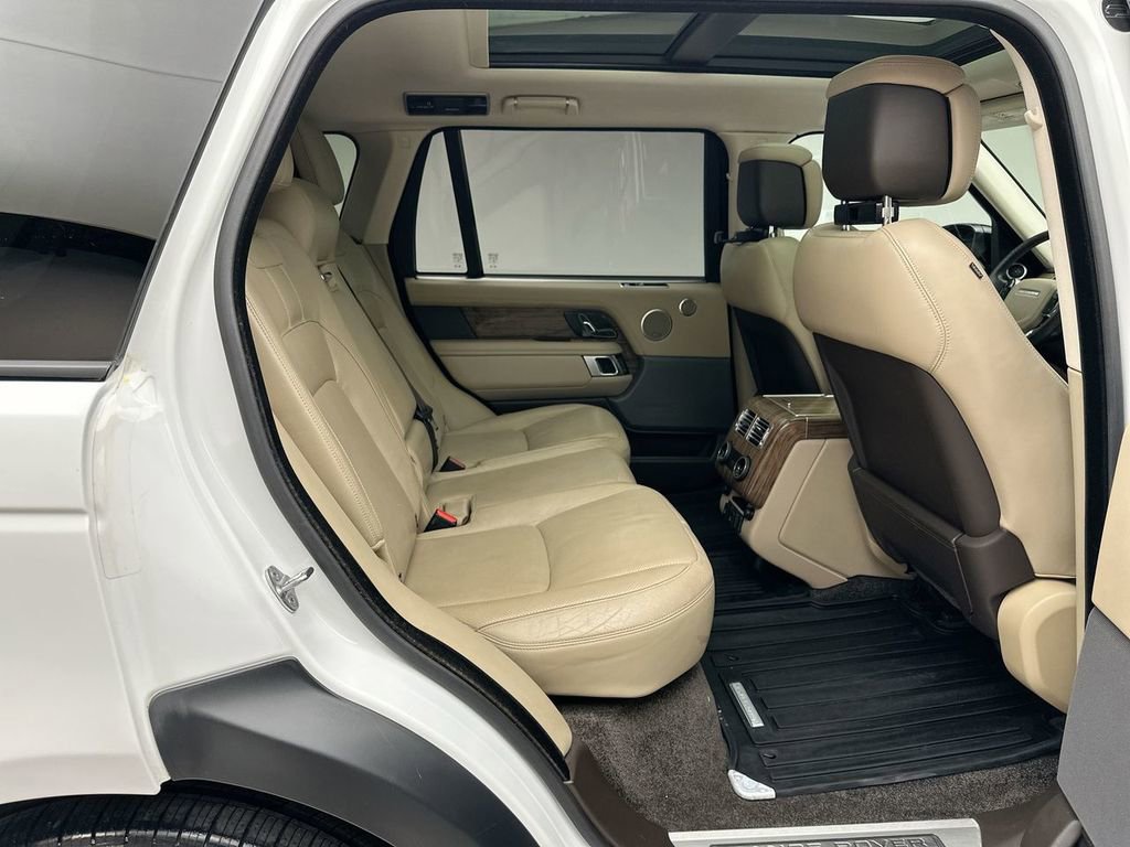Used 2019 Land Rover Range Rover Long Wheelbase Supercharged image 7