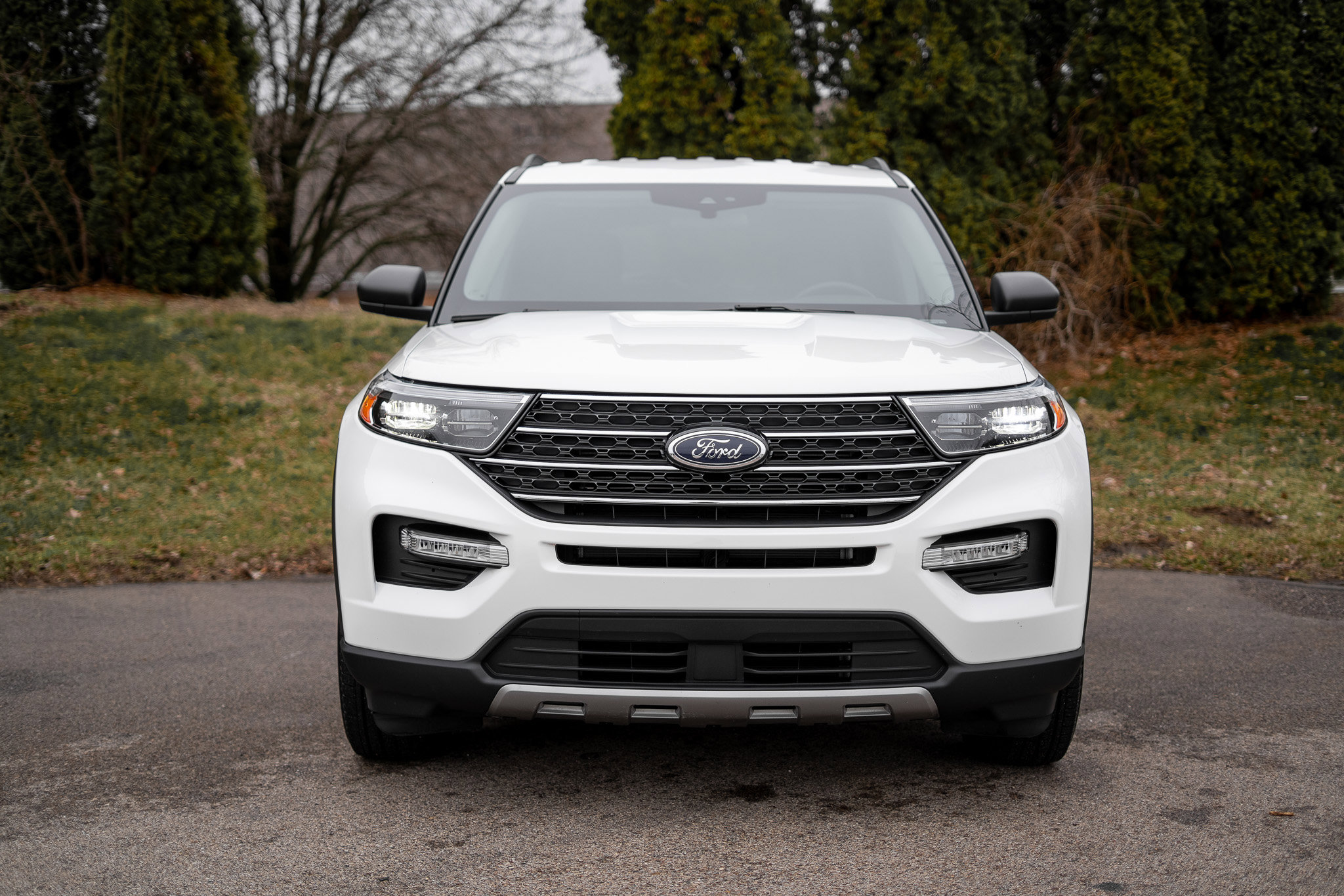 Used 2023 Ford Explorer XLT w/ Equipment Group 202A image 2