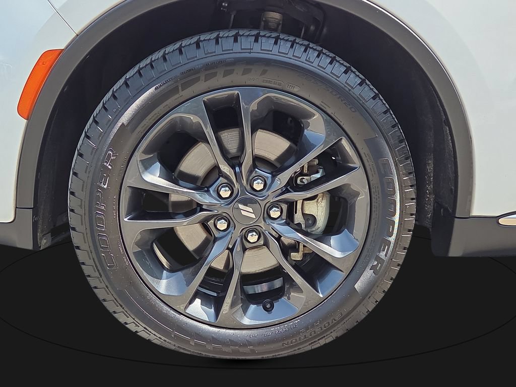 Used 2021 Dodge Durango SXT RWD image 9