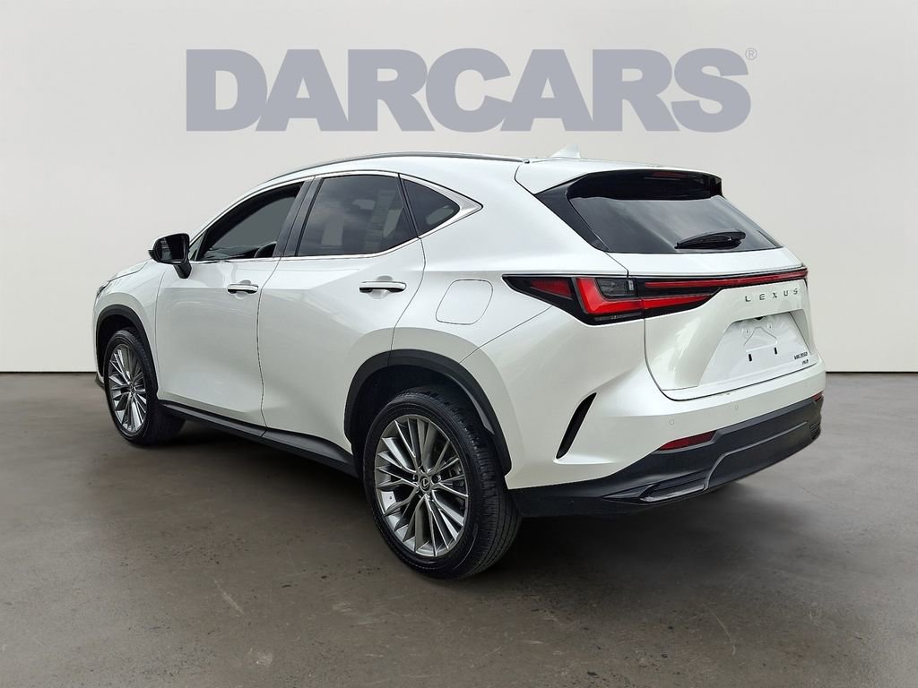 Used 2024 Lexus NX 350 AWD w/ Vision Package image 4