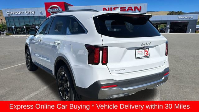 Used 2024 Kia Sorento S image 5