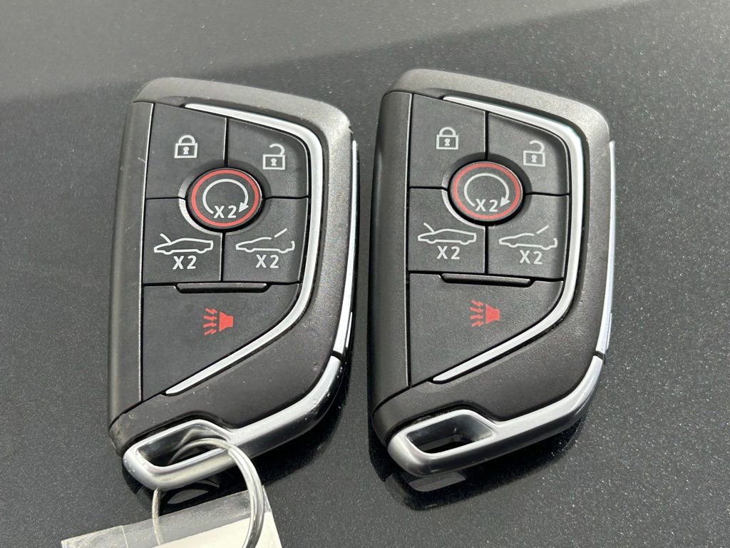 Used 2024 Chevrolet Corvette Stingray Premium Cpe w/ Z51 Performance Package image 40