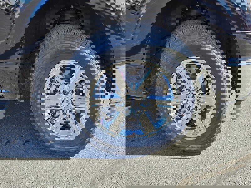 Used 2024 Ford F150 XLT w/ Equipment Group 302A MID image 17