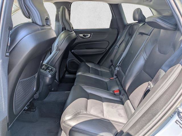 Certified 2023 Volvo XC60 B6 Ultimate w/ Protection Package Premier AWD/4WD image 19