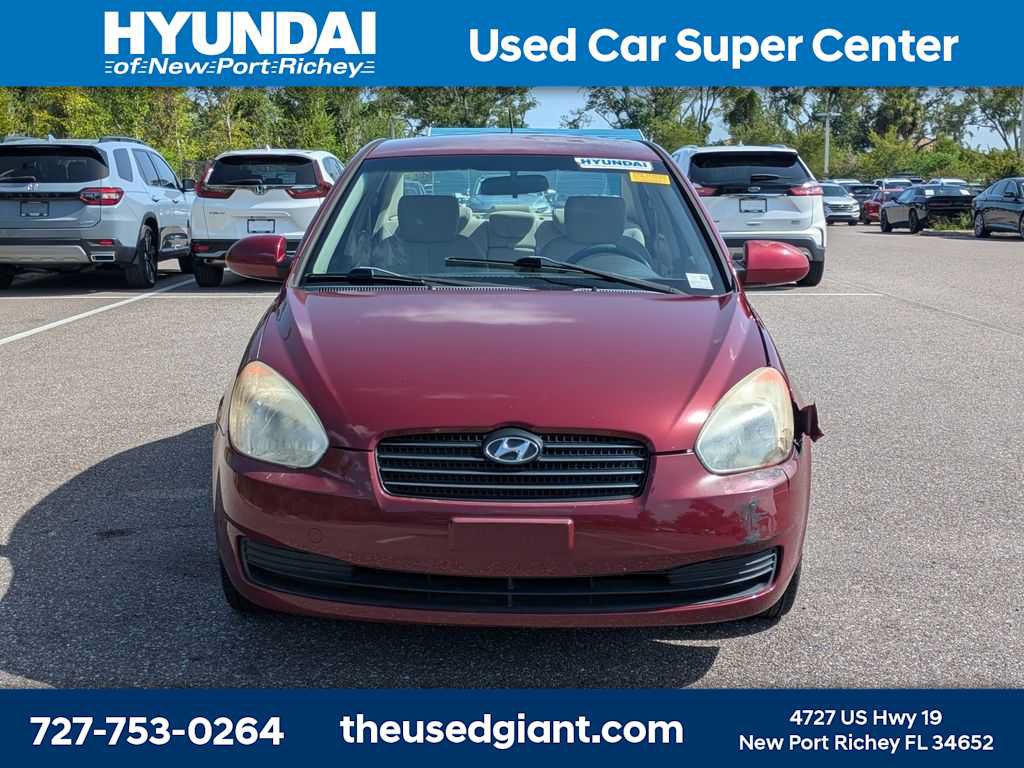 Used 2009 Hyundai Accent GLS w/ Premium Pkg 6 FWD image 8