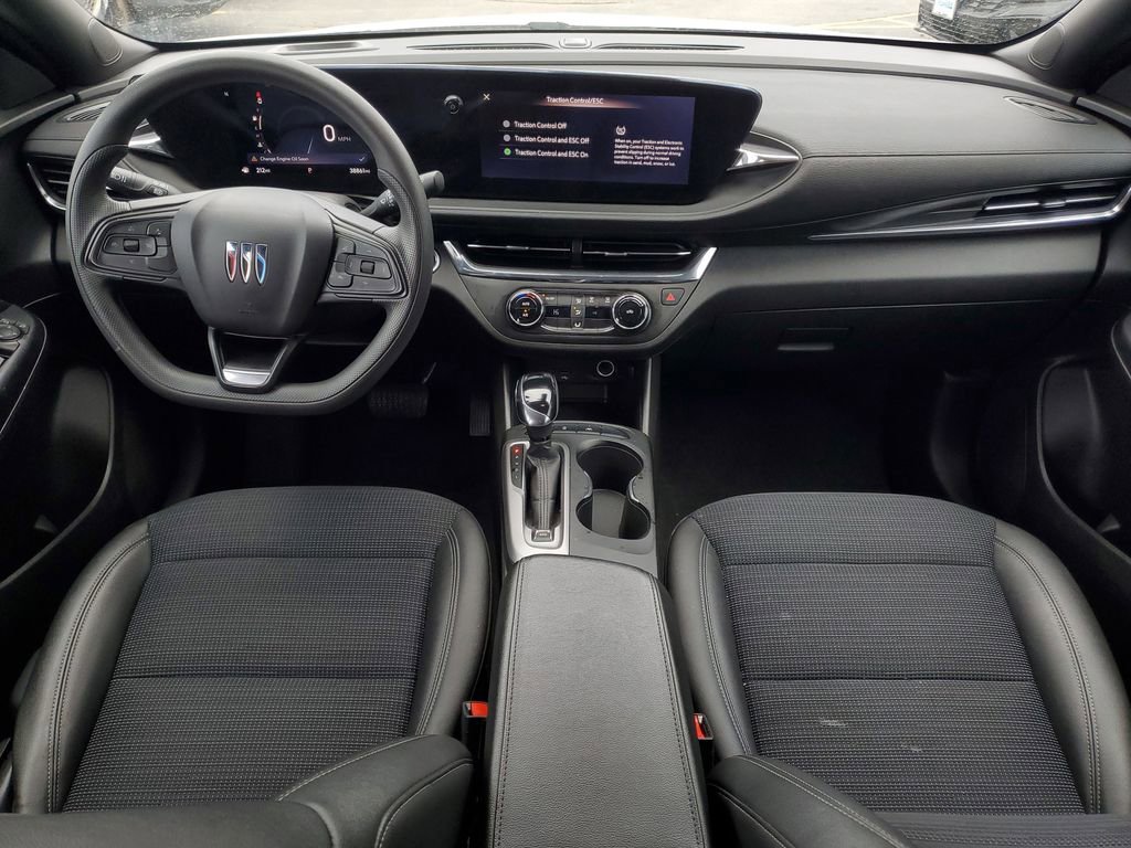 Used 2025 Buick Envista Preferred image 14