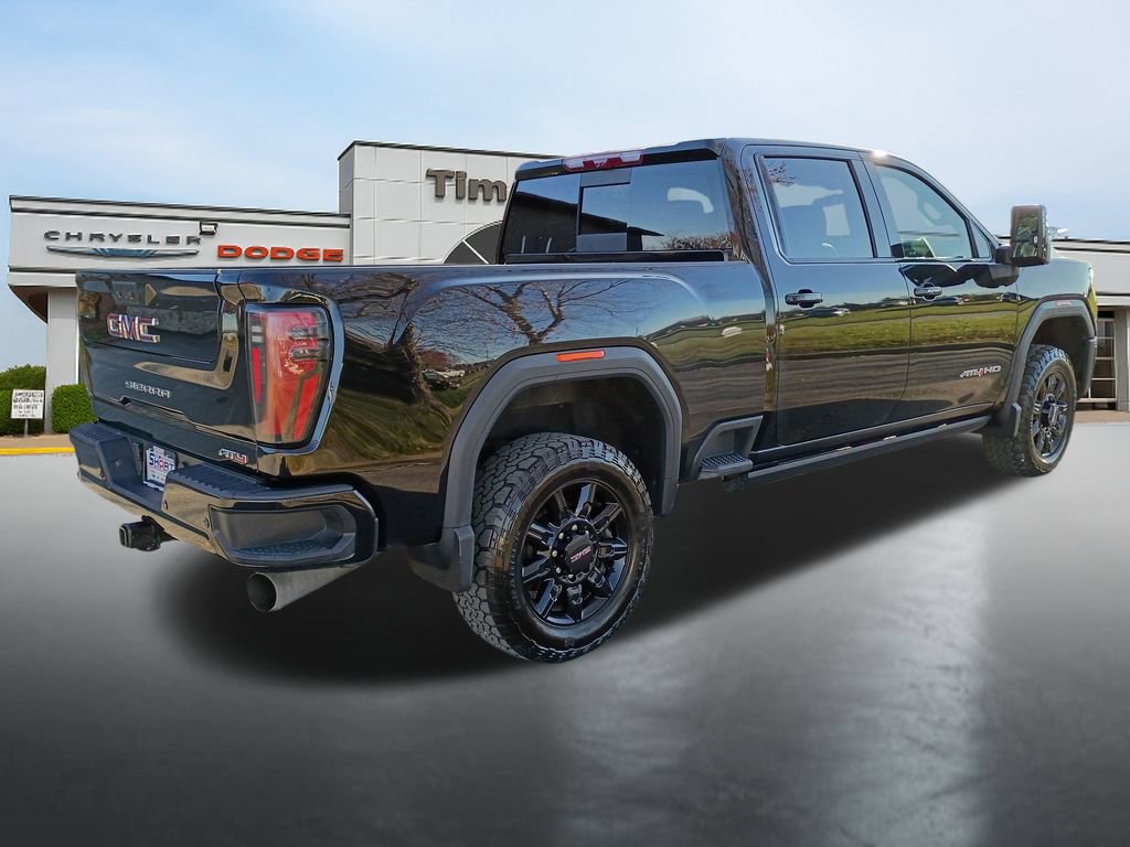 Used 2024 GMC Sierra 2500 AT4 w/ AT4 Premium Plus Package image 5