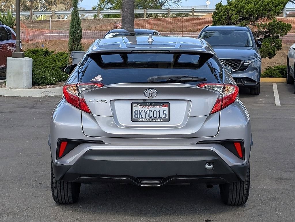 Used 2019 Toyota C-HR LE image 11