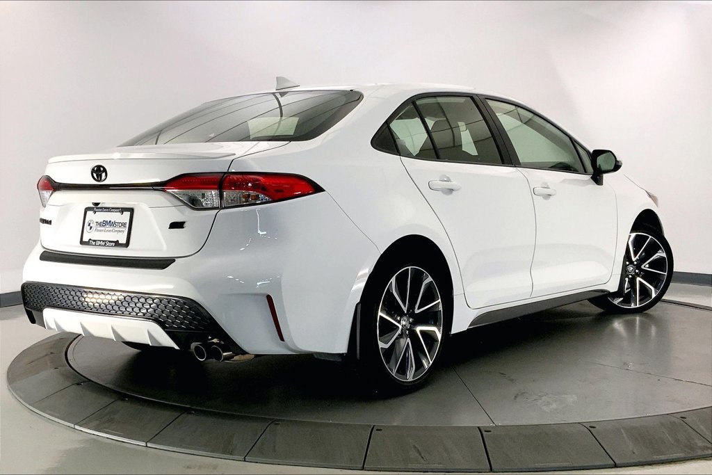Used 2022 Toyota Corolla SE FWD image 12