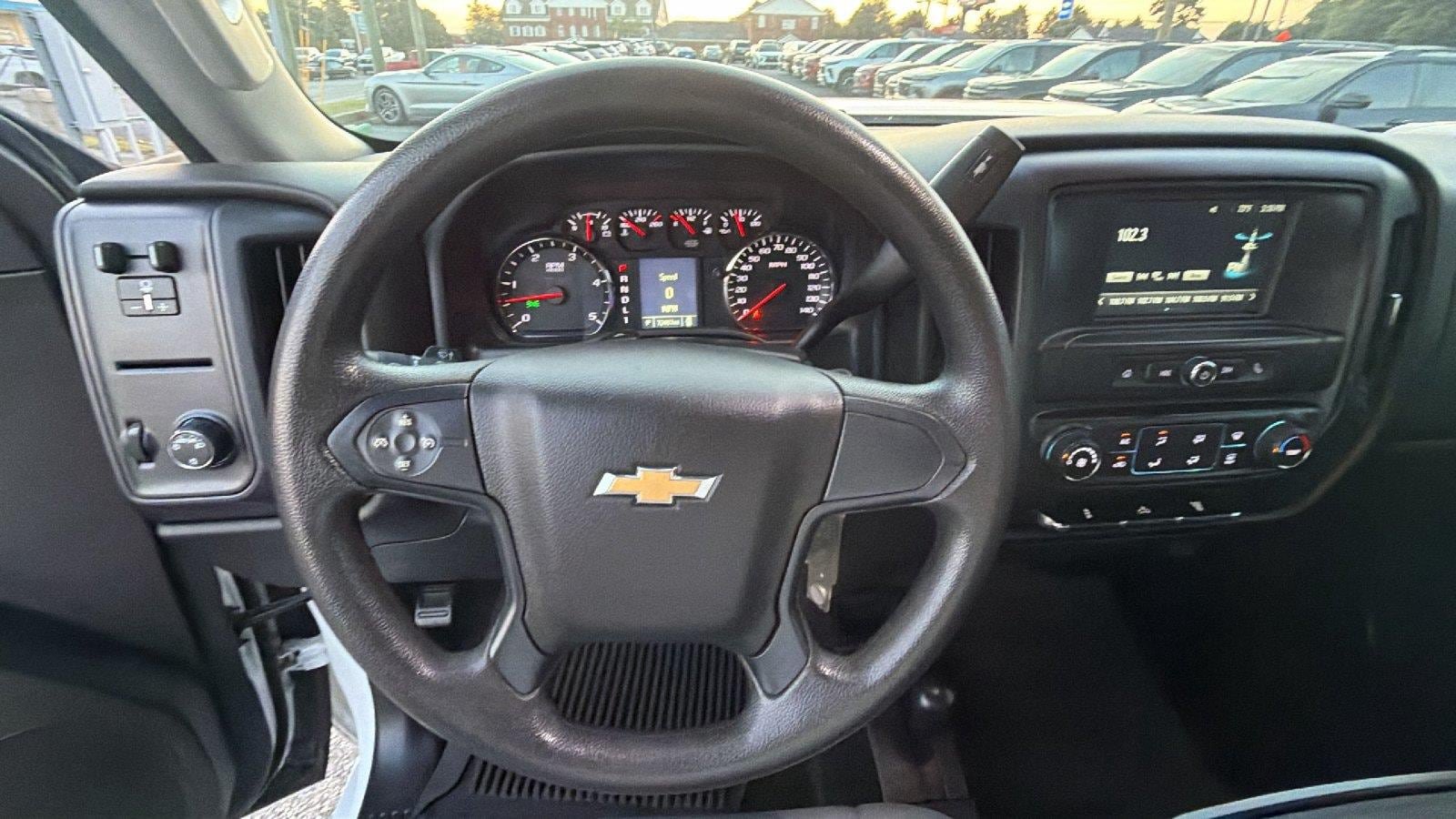 Used 2018 Chevrolet Silverado 3500 W/T w/ WT Convenience Package AWD/4WD image 27