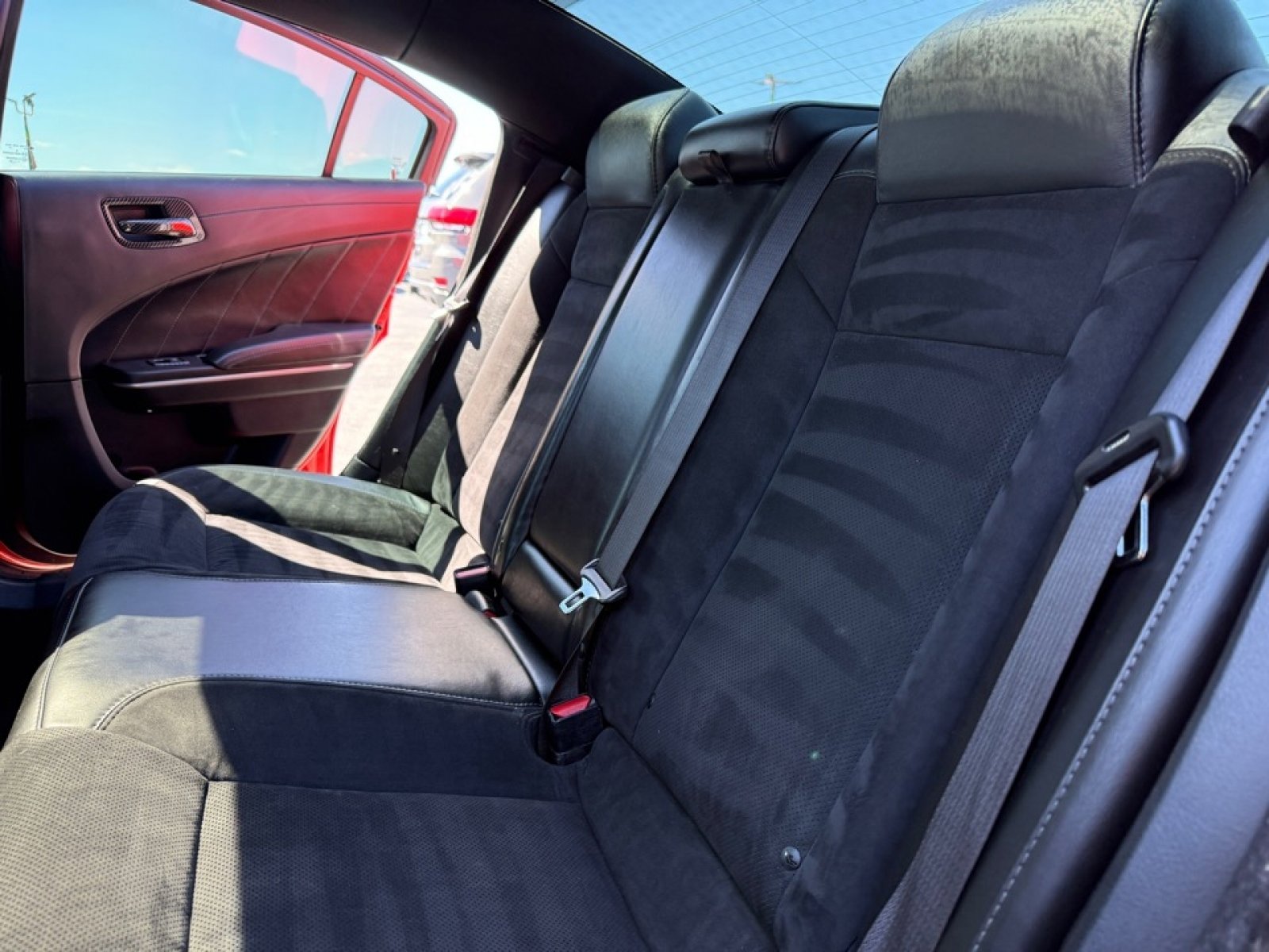 Used 2020 Dodge Charger Scat Pack w/ Dynamics Package RWD image 18