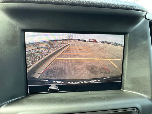 Used 2023 GMC Terrain SLE w/ Driver Convenience Package image 28