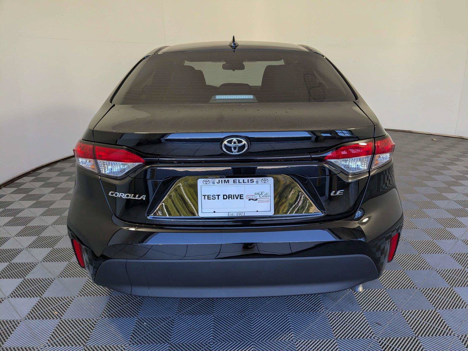 New 2027 Toyota Corolla LE FWD image 5