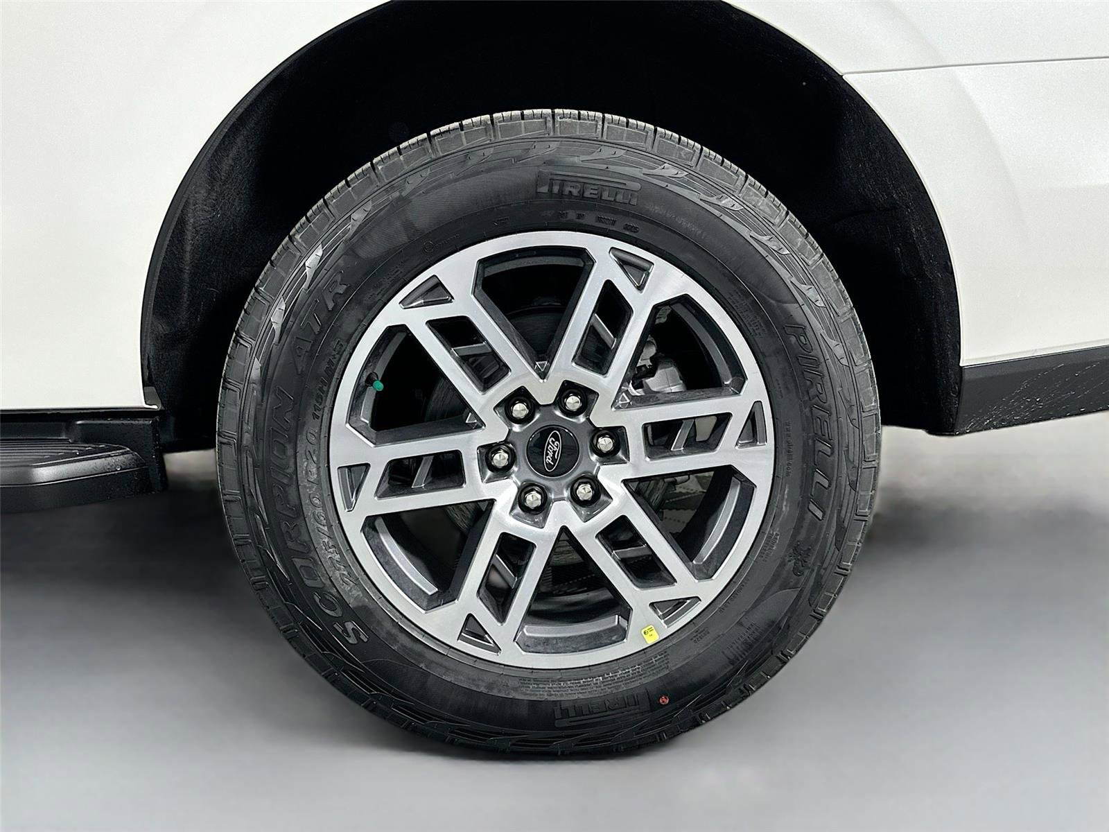 New 2026 Ford Expedition Active image 32