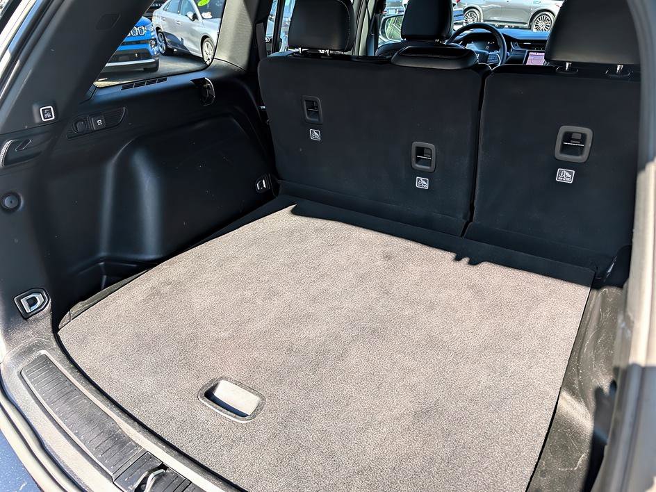 Used 2025 Jeep Grand Cherokee Limited image 14