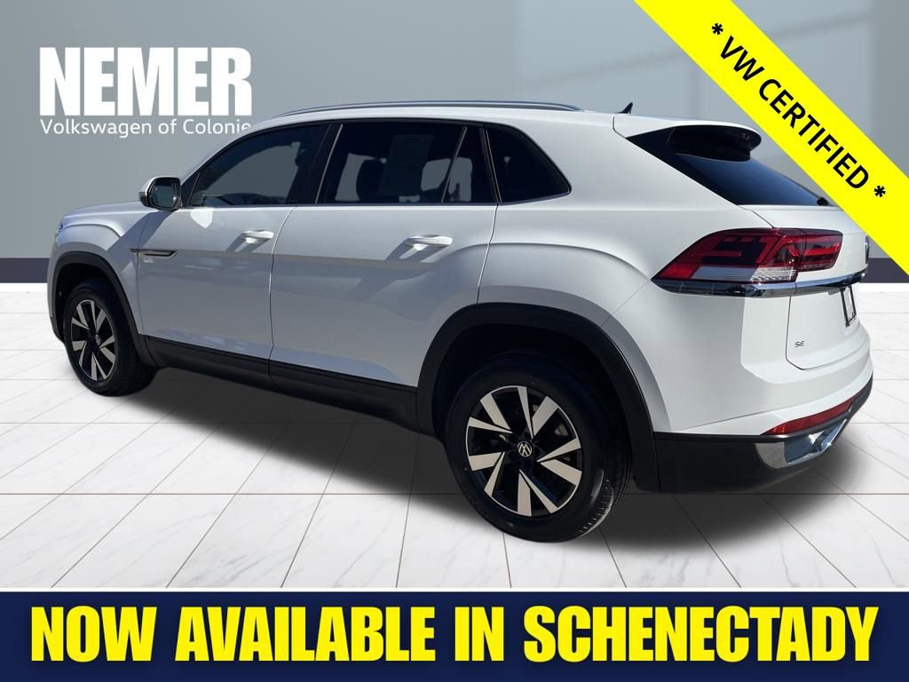 Used 2023 Volkswagen Atlas Cross Sport SE AWD/4WD image 4