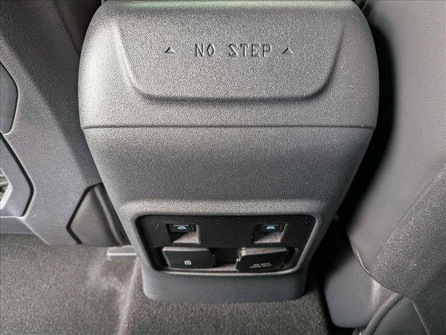 Used 2024 Ford Bronco Raptor AWD/4WD image 17