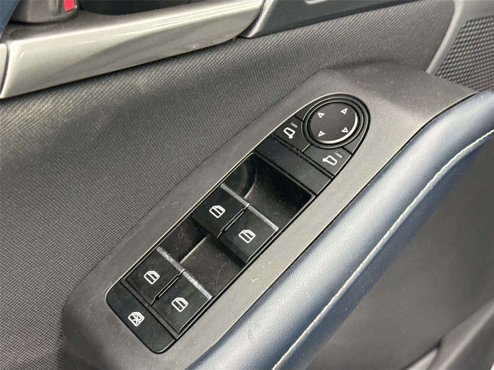 Used 2021 MAZDA CX-30 FWD 2.5 S image 25