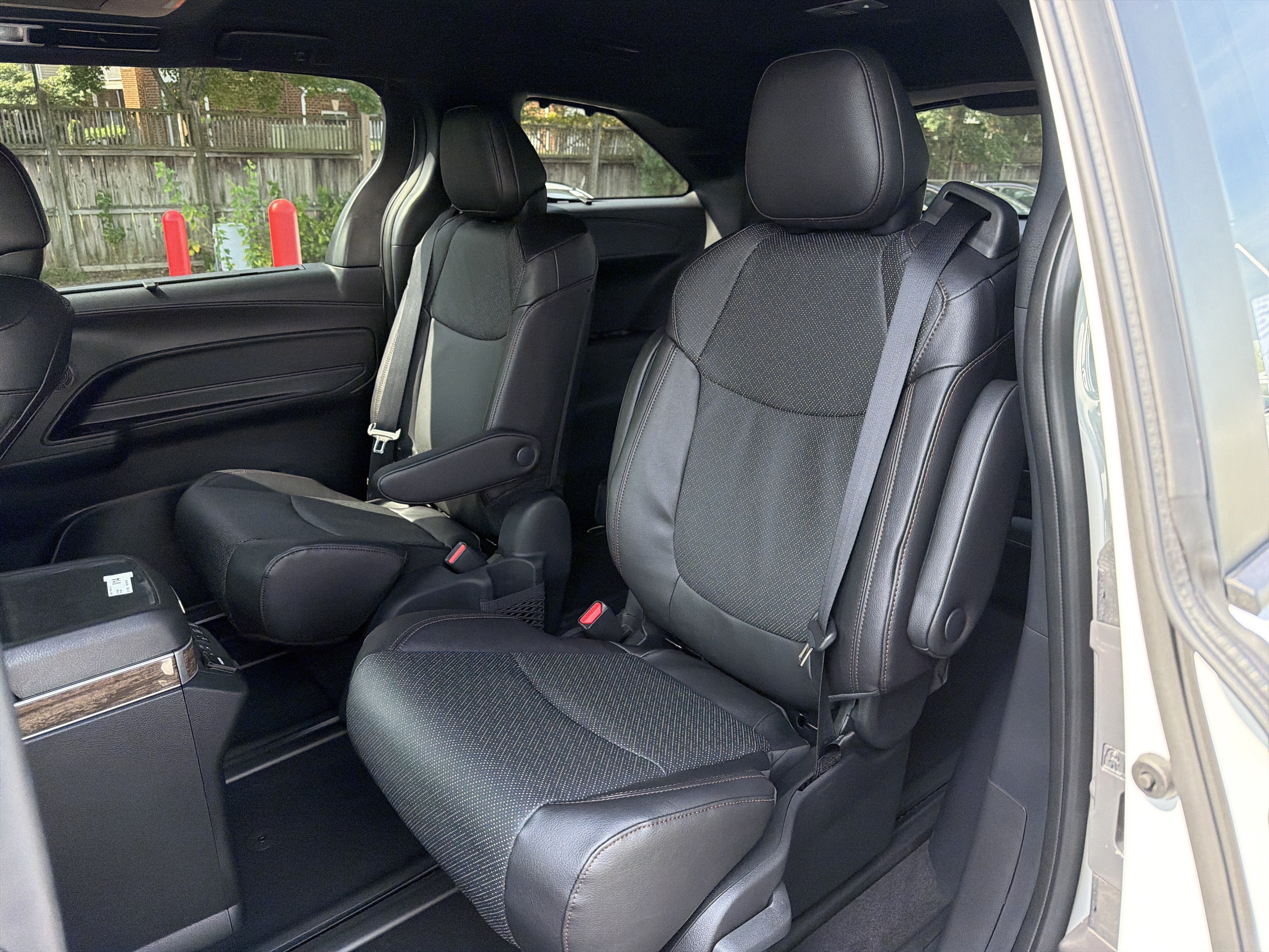 New 2026 Toyota Sienna Platinum AWD/4WD image 12
