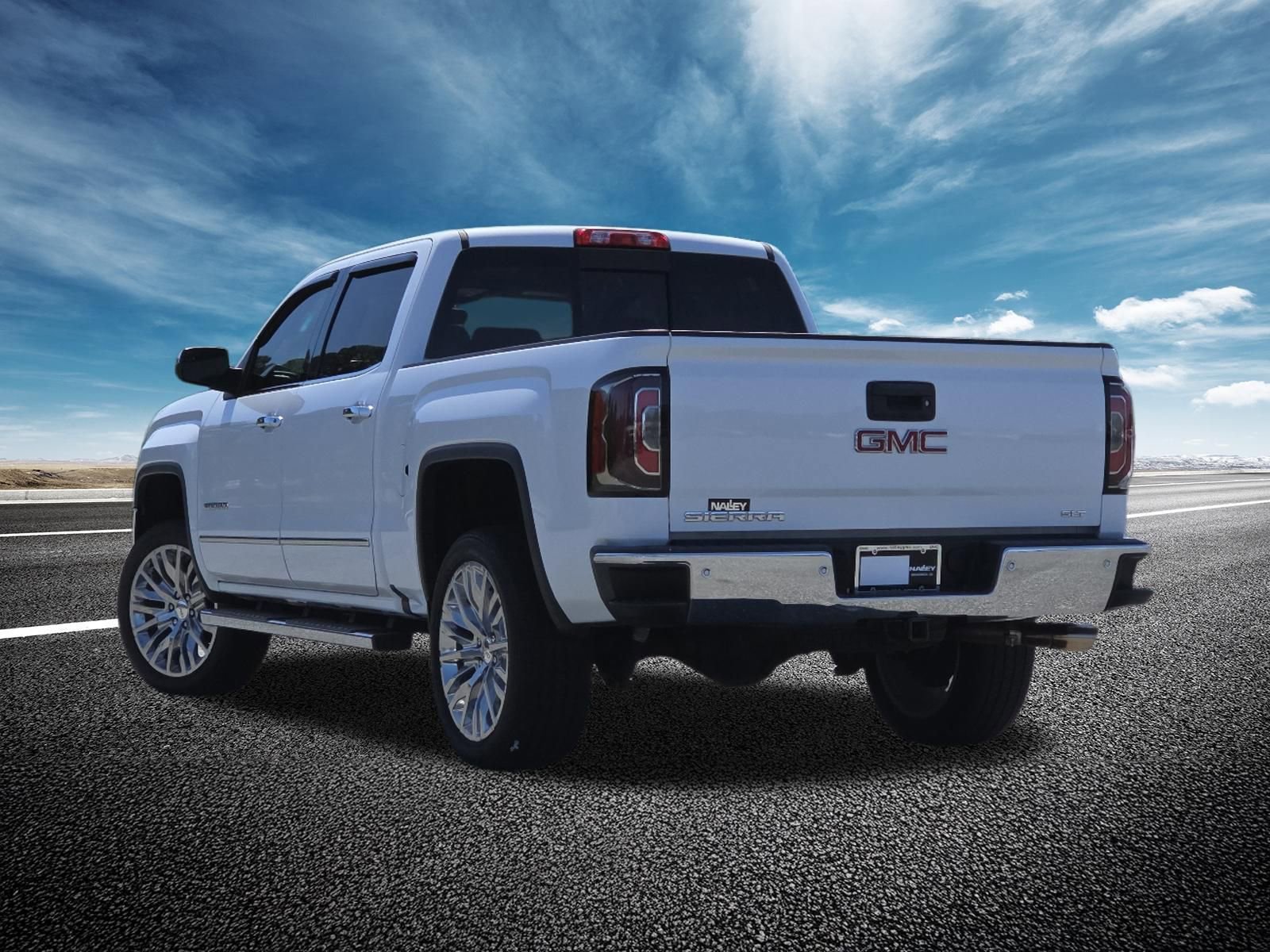 Used 2017 GMC Sierra 1500 SLT w/ SLT Premium Package image 17