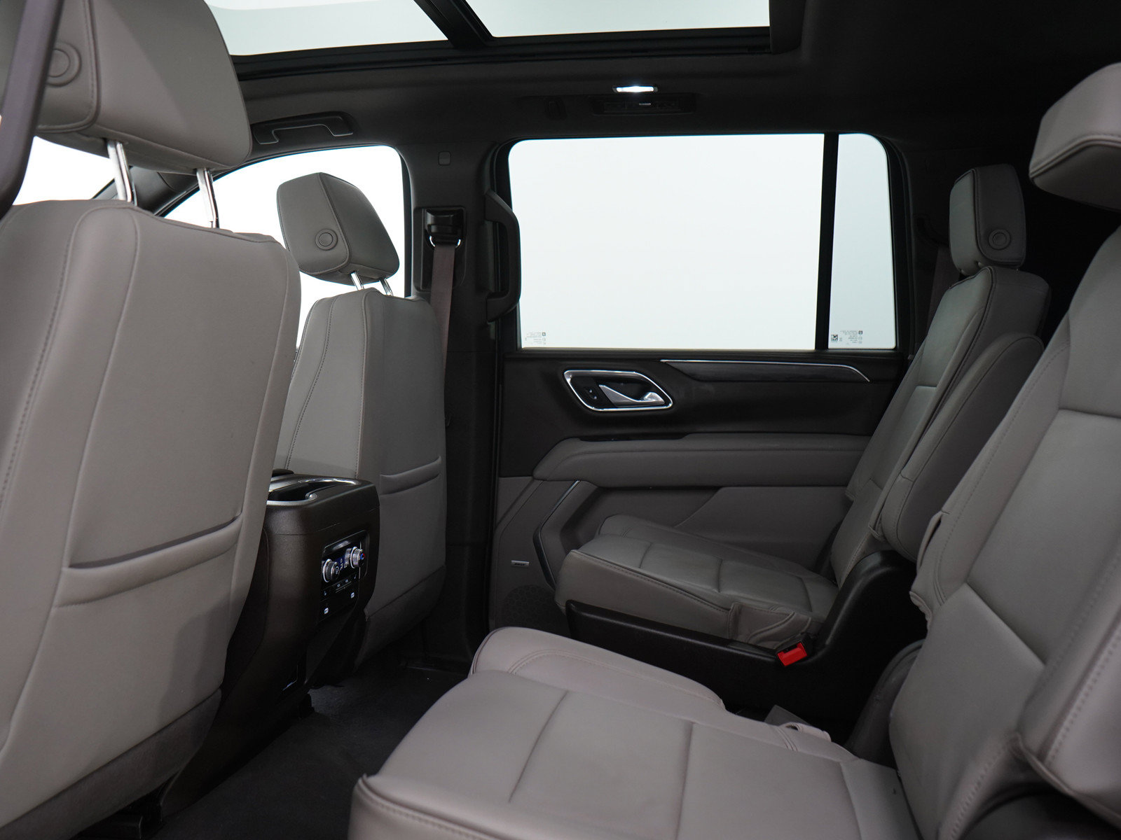 Used 2023 GMC Yukon XL SLT w/ SLT Luxury Package AWD/4WD image 20
