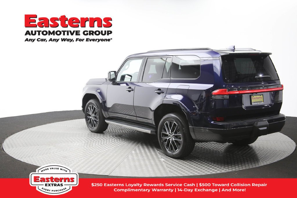 Used 2025 Lexus GX 550 w/ Accessory Package (2T) AWD/4WD image 69