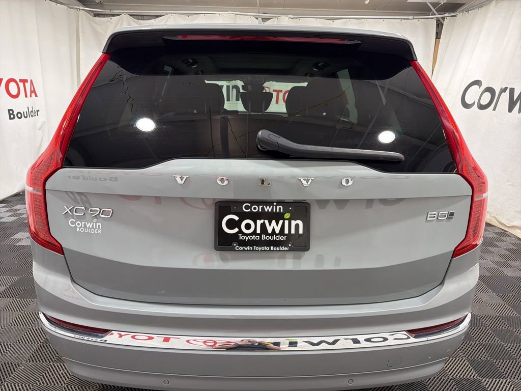 Used 2025 Volvo XC90 B5 Core AWD/4WD image 5