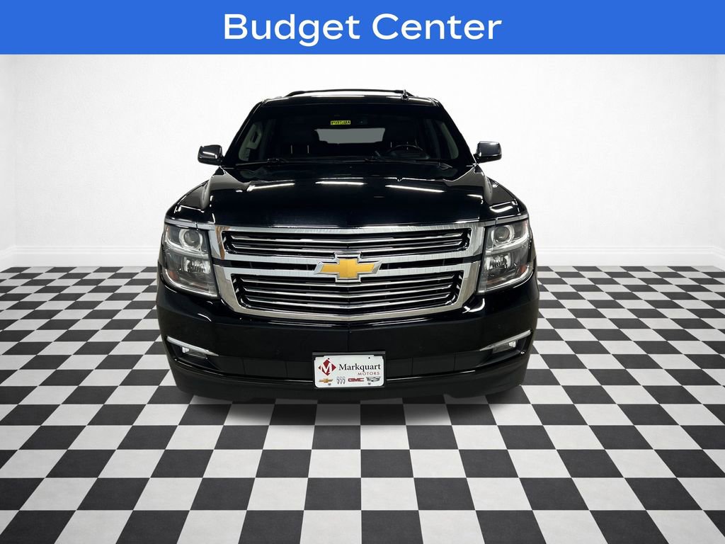 Used 2019 Chevrolet Suburban Premier AWD/4WD image 3