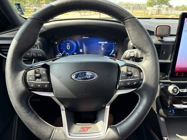 Used 2024 Ford Explorer ST w/ Equipment Group 401A AWD/4WD image 26