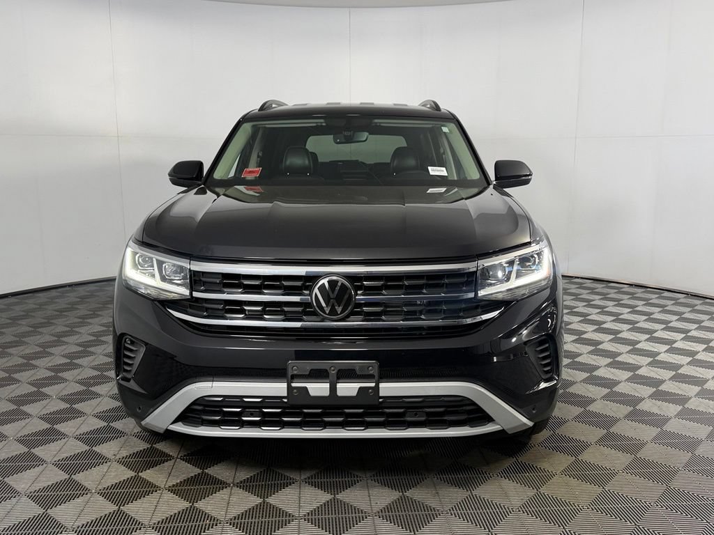 Used 2023 Volkswagen Atlas SE w/ Black Wheel Package FWD image 4