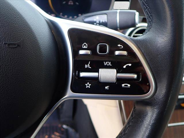 Used 2021 Mercedes-Benz GLC 300 4MATIC image 17