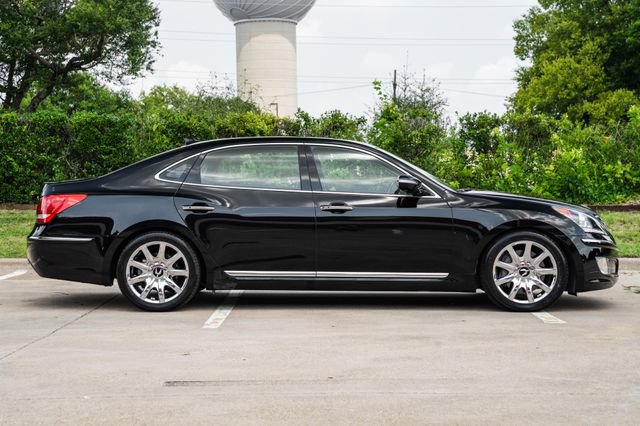 Used 2012 Hyundai Equus Signature RWD image 12