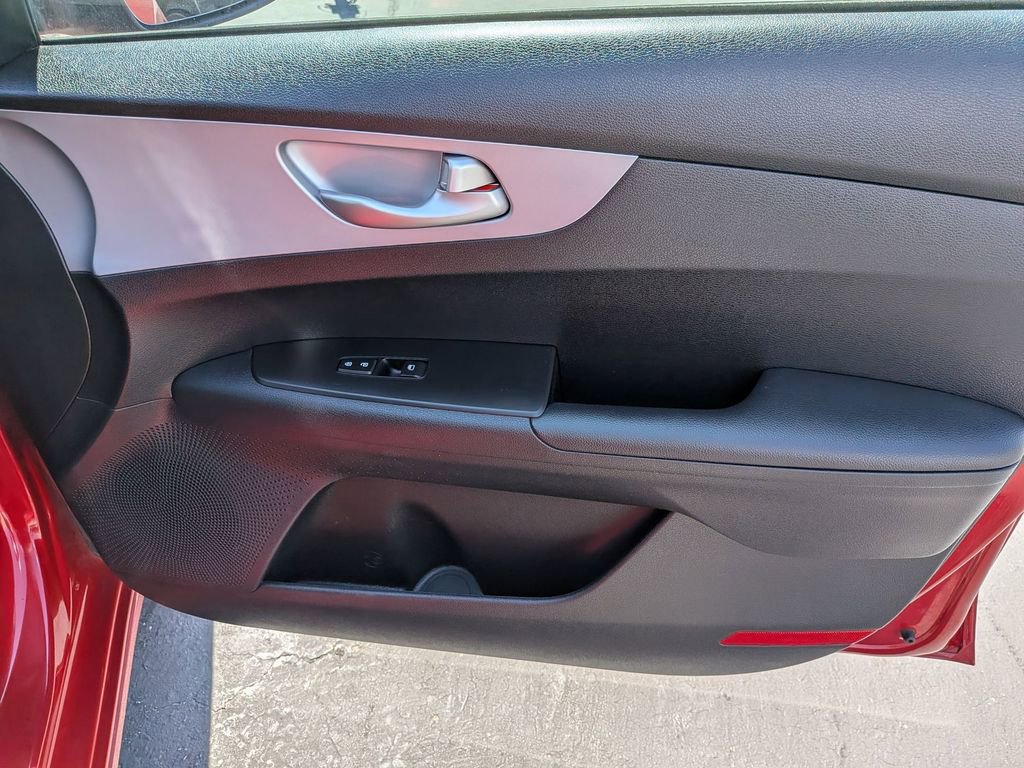 Used 2024 Kia Forte LXS FWD image 32