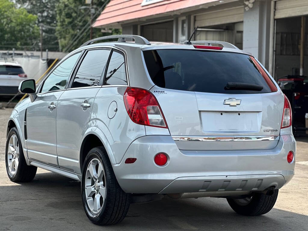 Used 2014 Chevrolet Captiva Sport LT FWD image 8